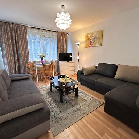 5Centrum Stanislawa Moniuszki10 Wi-Fi 1Gb Sek Warszawa Exteriör bild